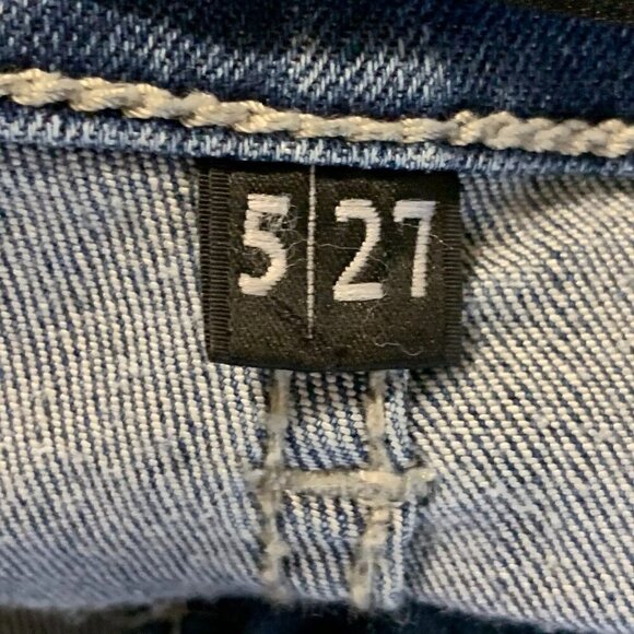 Judy Blue Women's Shredding Up My Life JB8273MD Relaxed Distressed JEans Size 27 - Picture 7 of 13